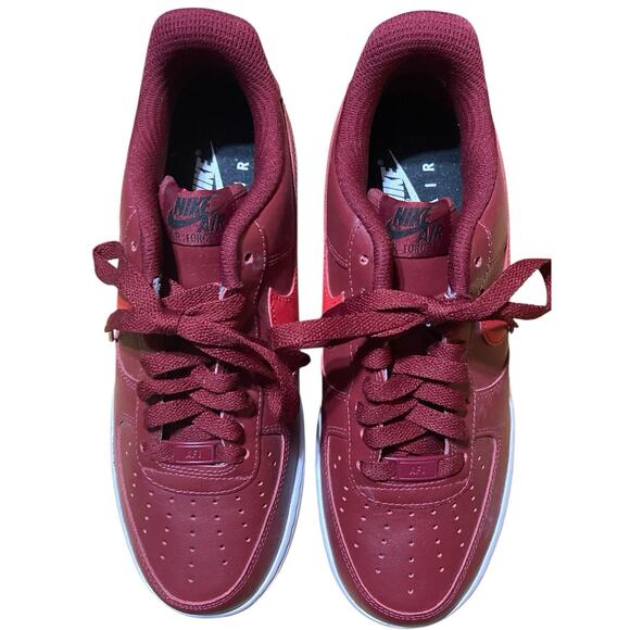 Nike Air Force One Womens Size 8.5 Tennis shoes Burgundy Red - Picture 7 of 7